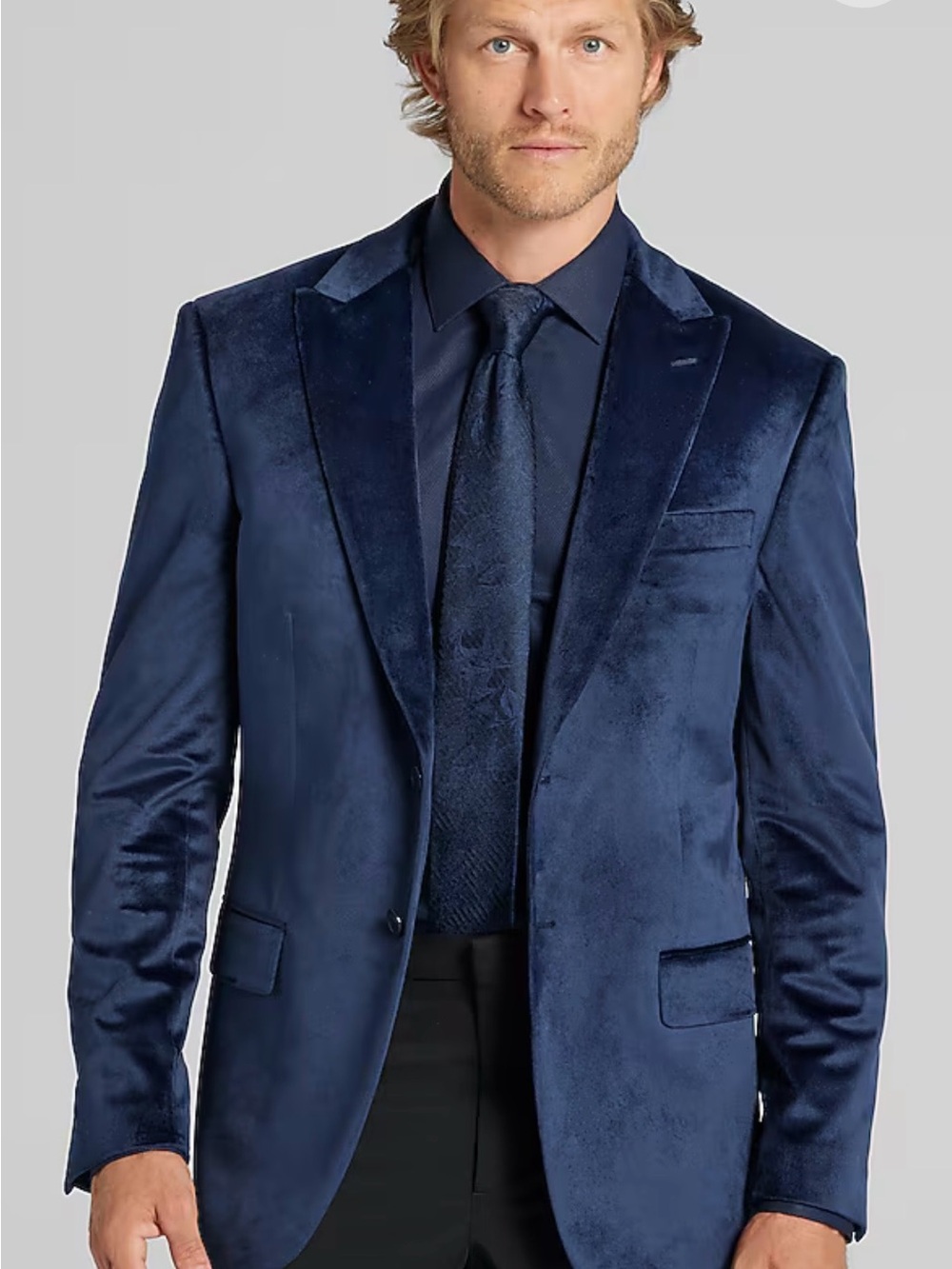 Egara Men's Navy Velvet Blazer